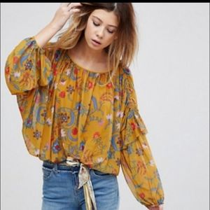 FREE PEOPLE SHIRT🌼🌺🌻